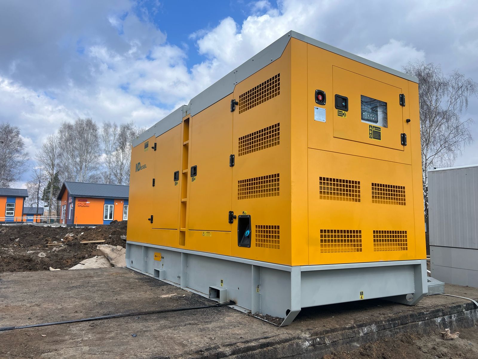 Поставка дизельного генератора мощностью 300 кВт в качестве резервного источника питания для детского лагеря
